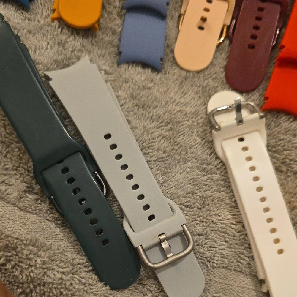 Samsung Smartwatch with Deep Blue Band